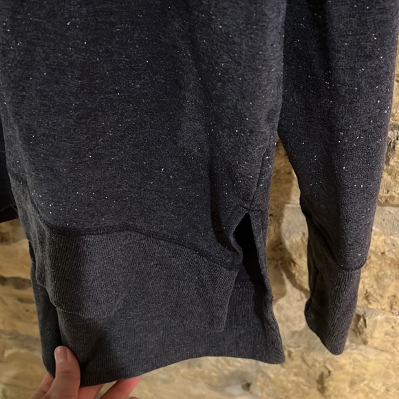 ATHLETA• Super Soft• Navy Crew neck - Picture 4 of 4